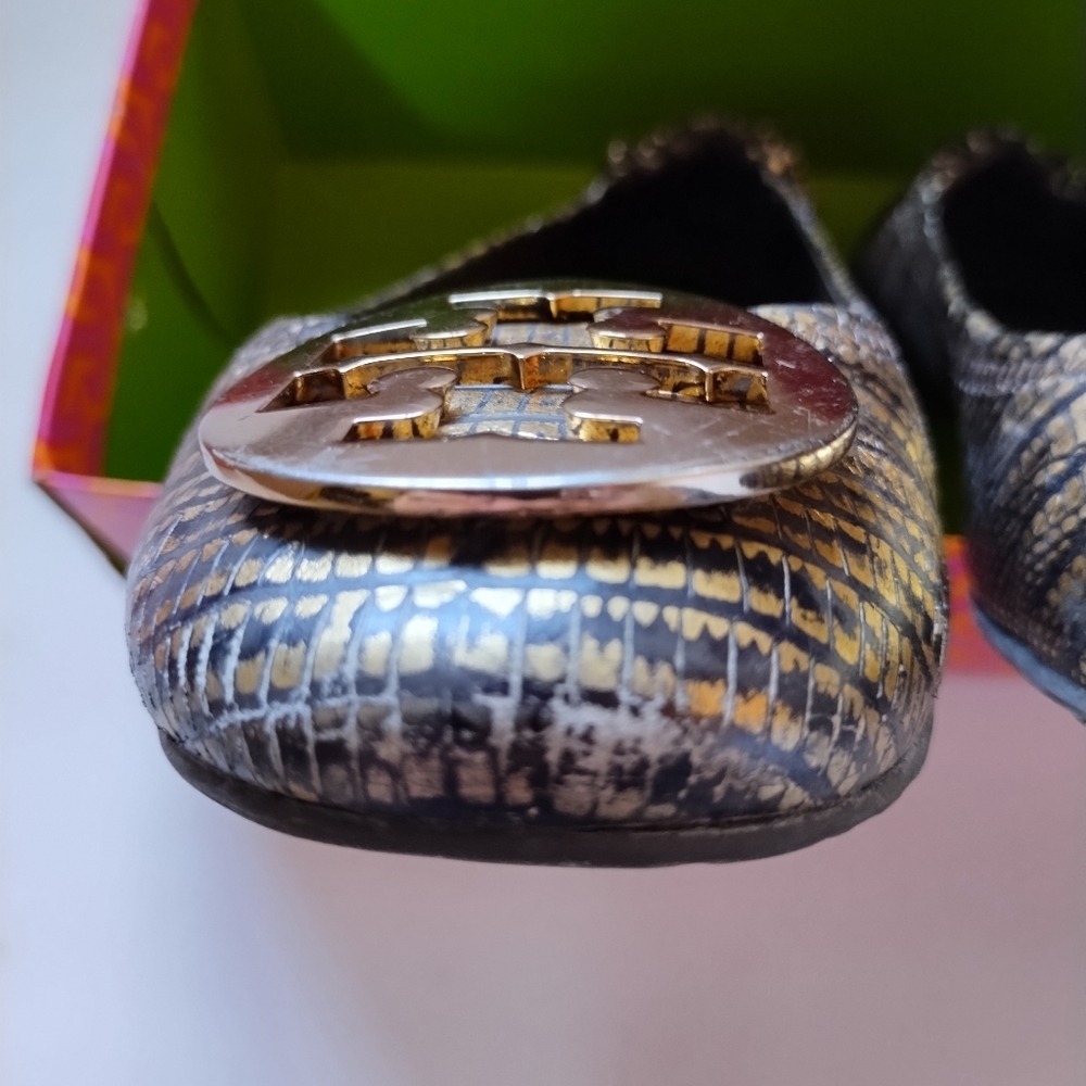 Tory Burch Gold/Bronze Reva Metallic Lizard Reva Ballet Flat Metal Logo Size 8.5 - Picture 6 of 15